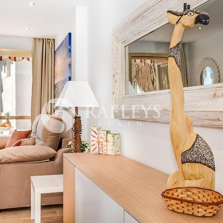 Modern 1 Bedroom Apartement In Very Center Of Marbella. Exterior photo