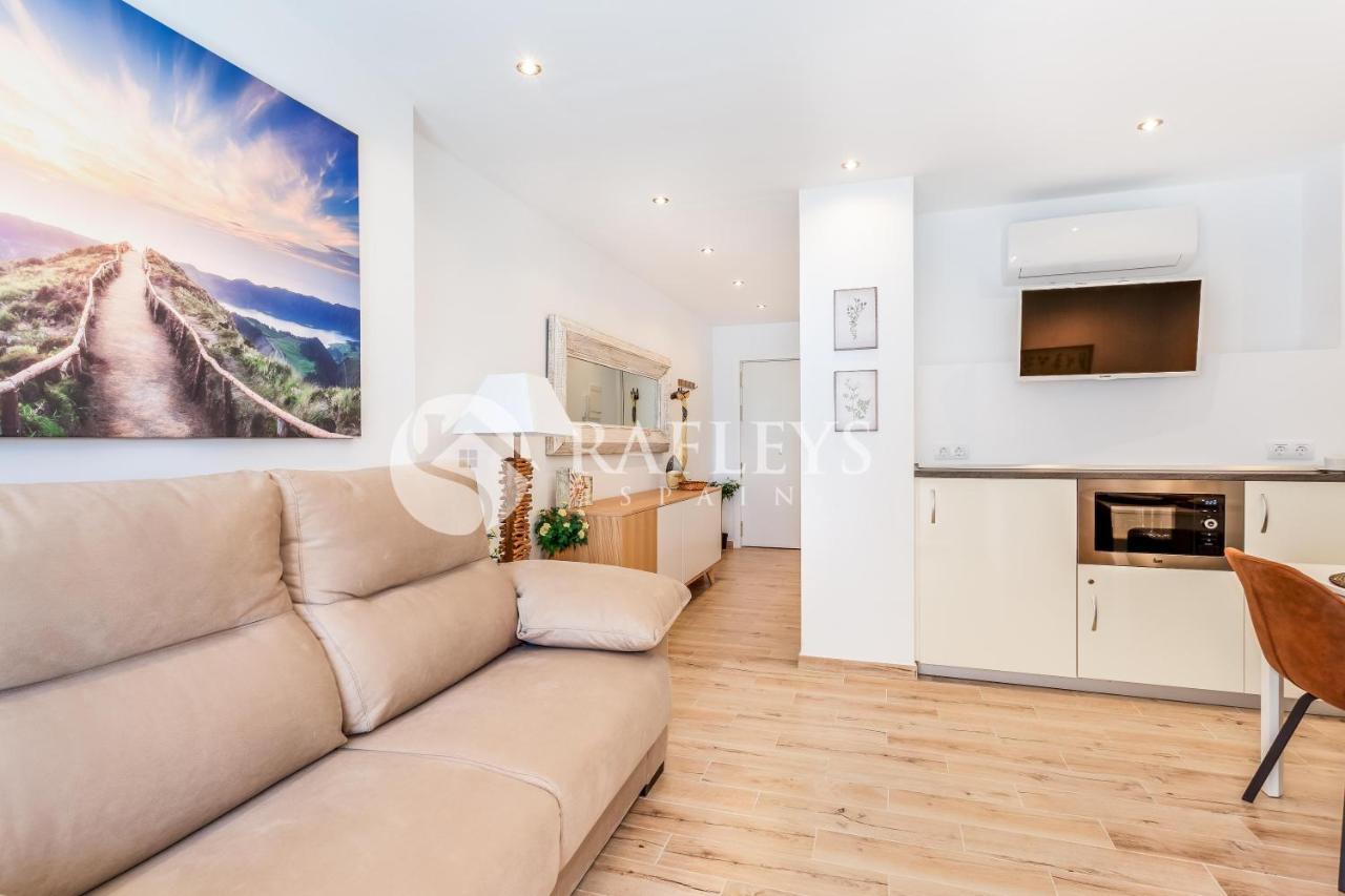Modern 1 Bedroom Apartement In Very Center Of Marbella. Exterior photo
