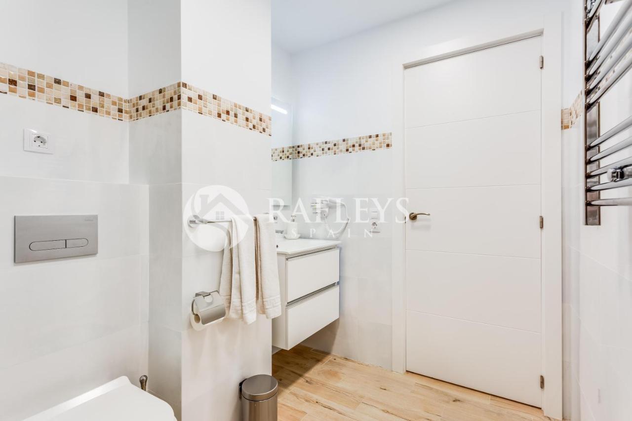 Modern 1 Bedroom Apartement In Very Center Of Marbella. Exterior photo